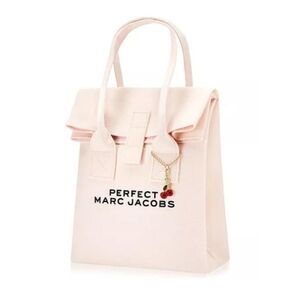 Marc Jacobs Perfect Lunch Tote NIP
